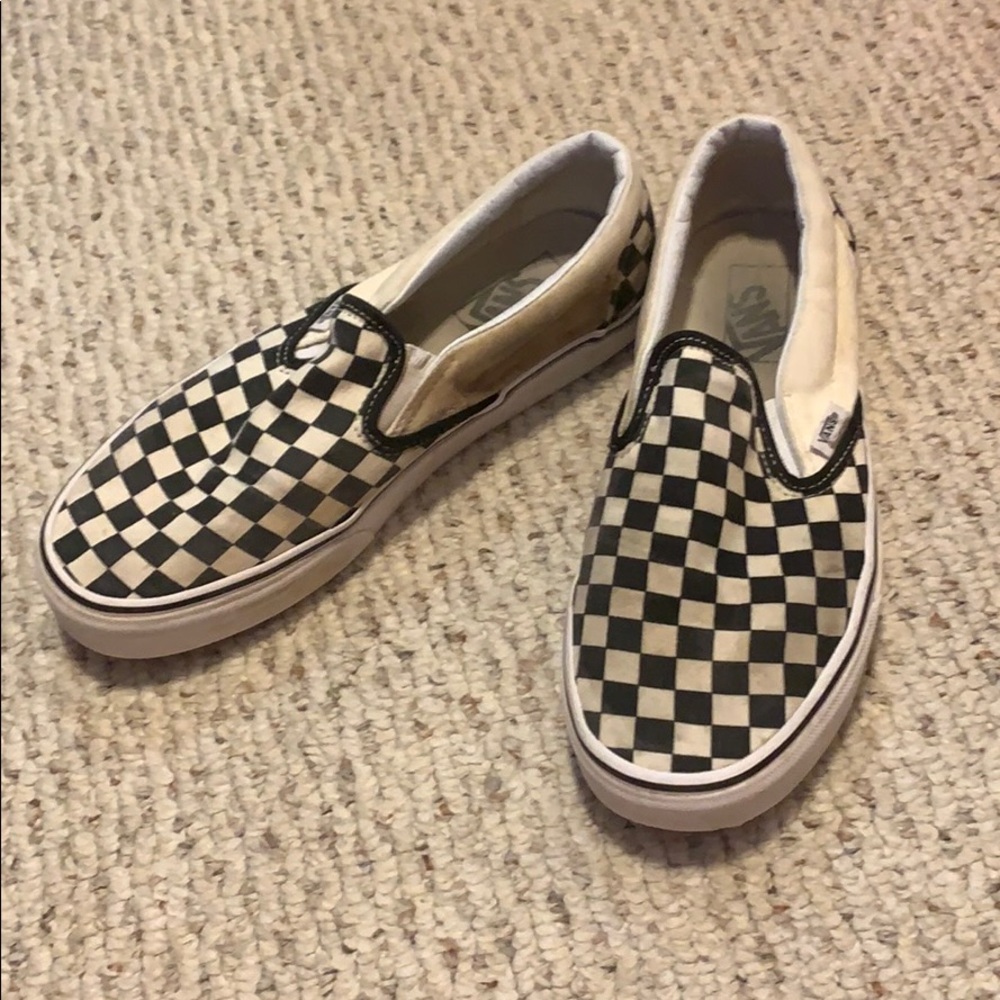 Black and white checkered vans!!